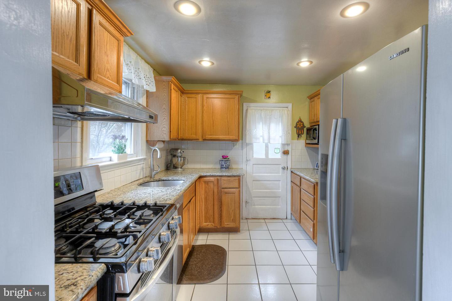 109 Rock Glen Rd