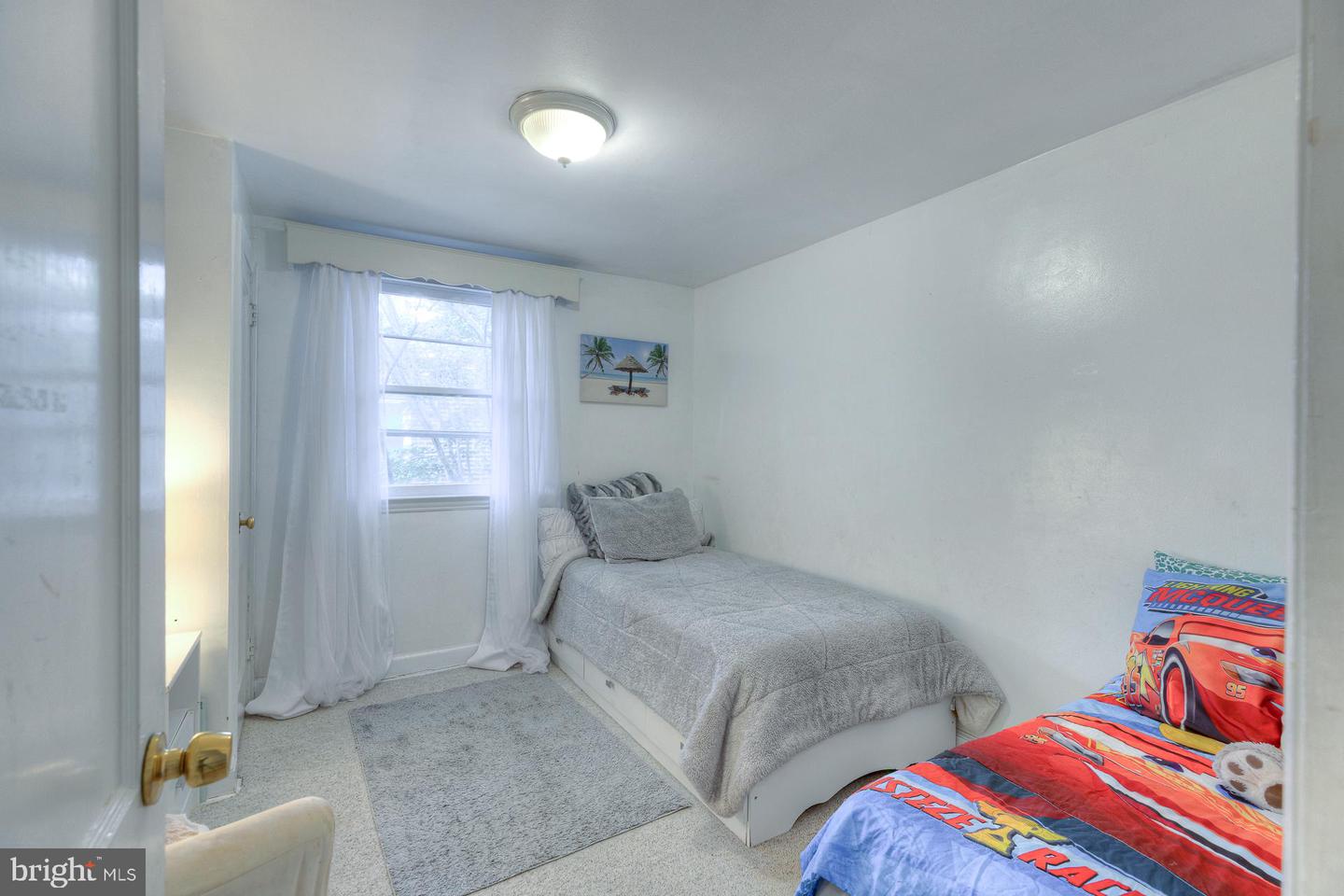 109 Rock Glen Rd
