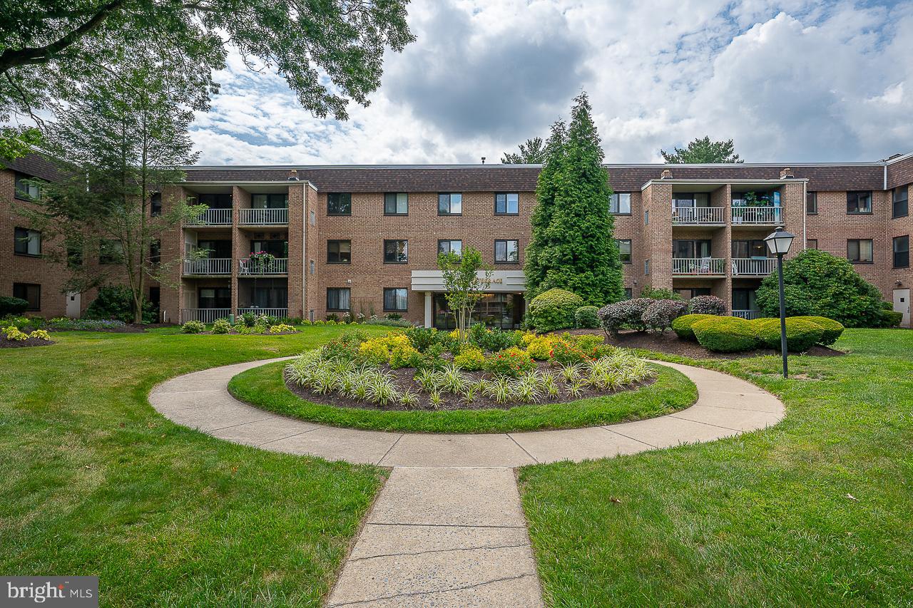 1640 Oakwood Dr #W-112