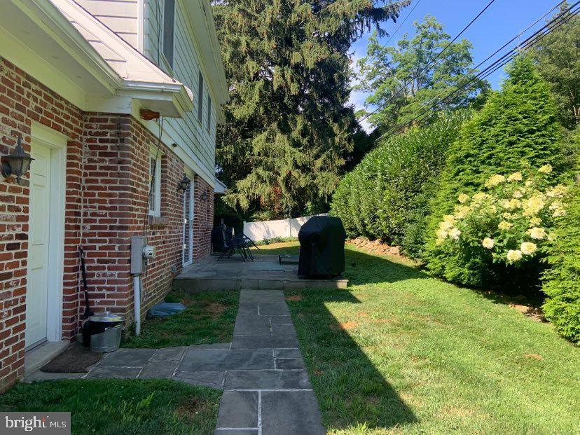 206 Ladbroke Rd