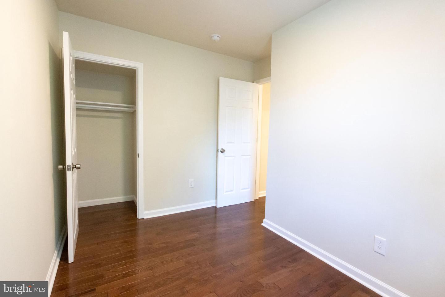 104 Brookfield Ter