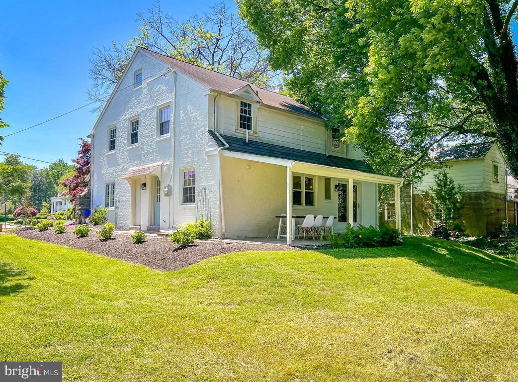 427 N Sterling Rd