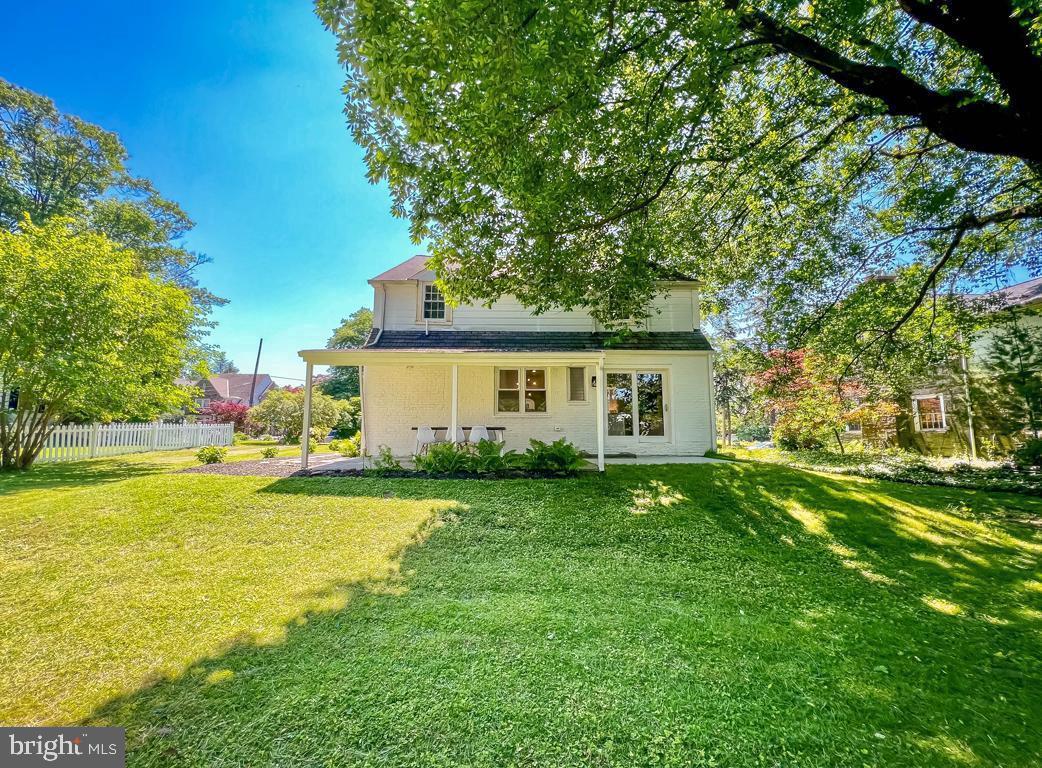 427 N Sterling Rd