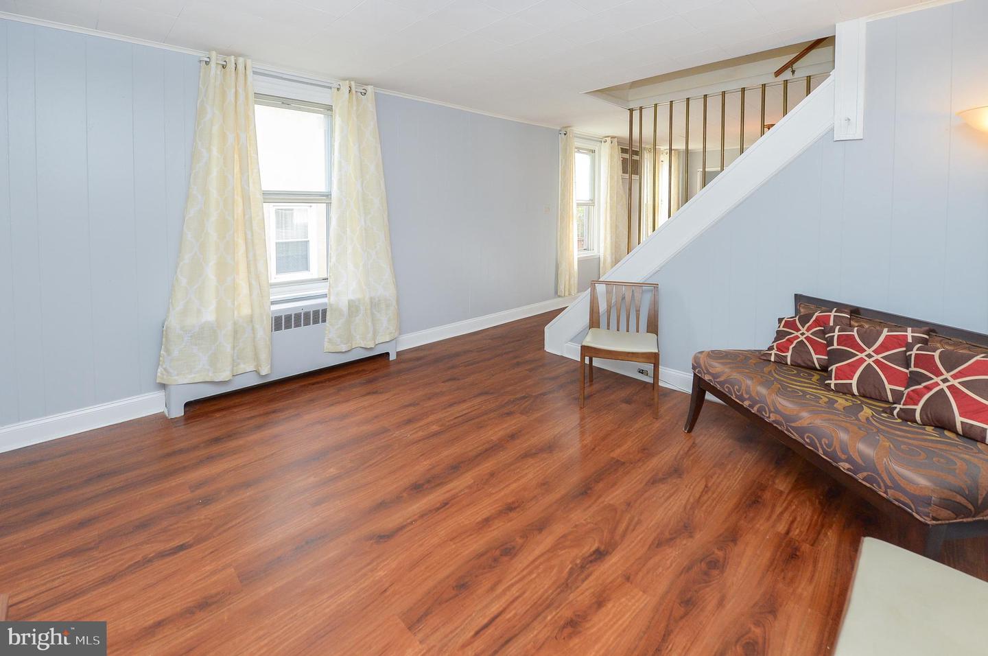 316 Parsons Ave