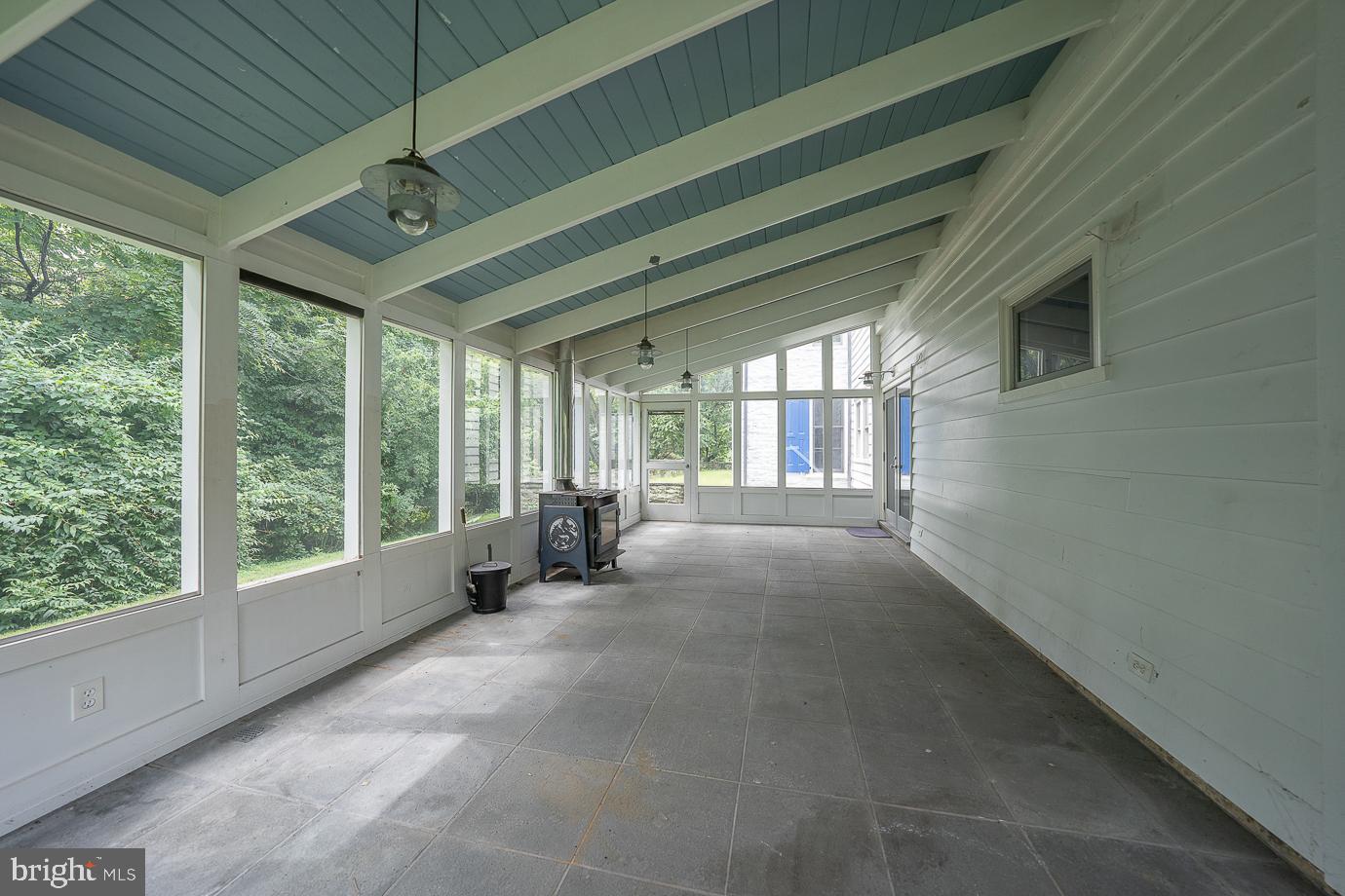 222 Church Rd