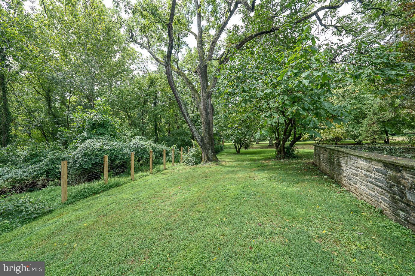 222 Church Rd