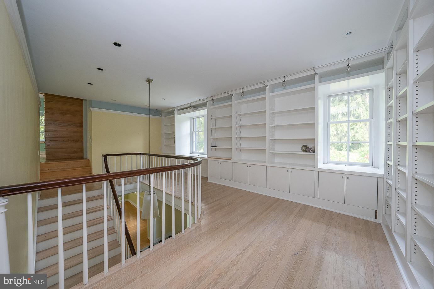 222 Church Rd