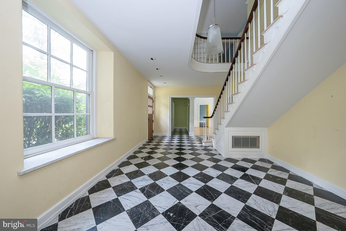 222 Church Rd