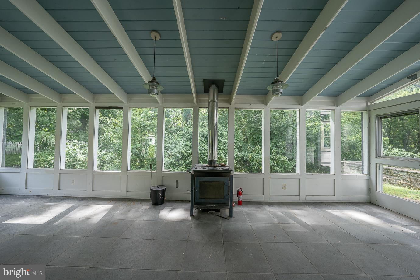 222 Church Rd
