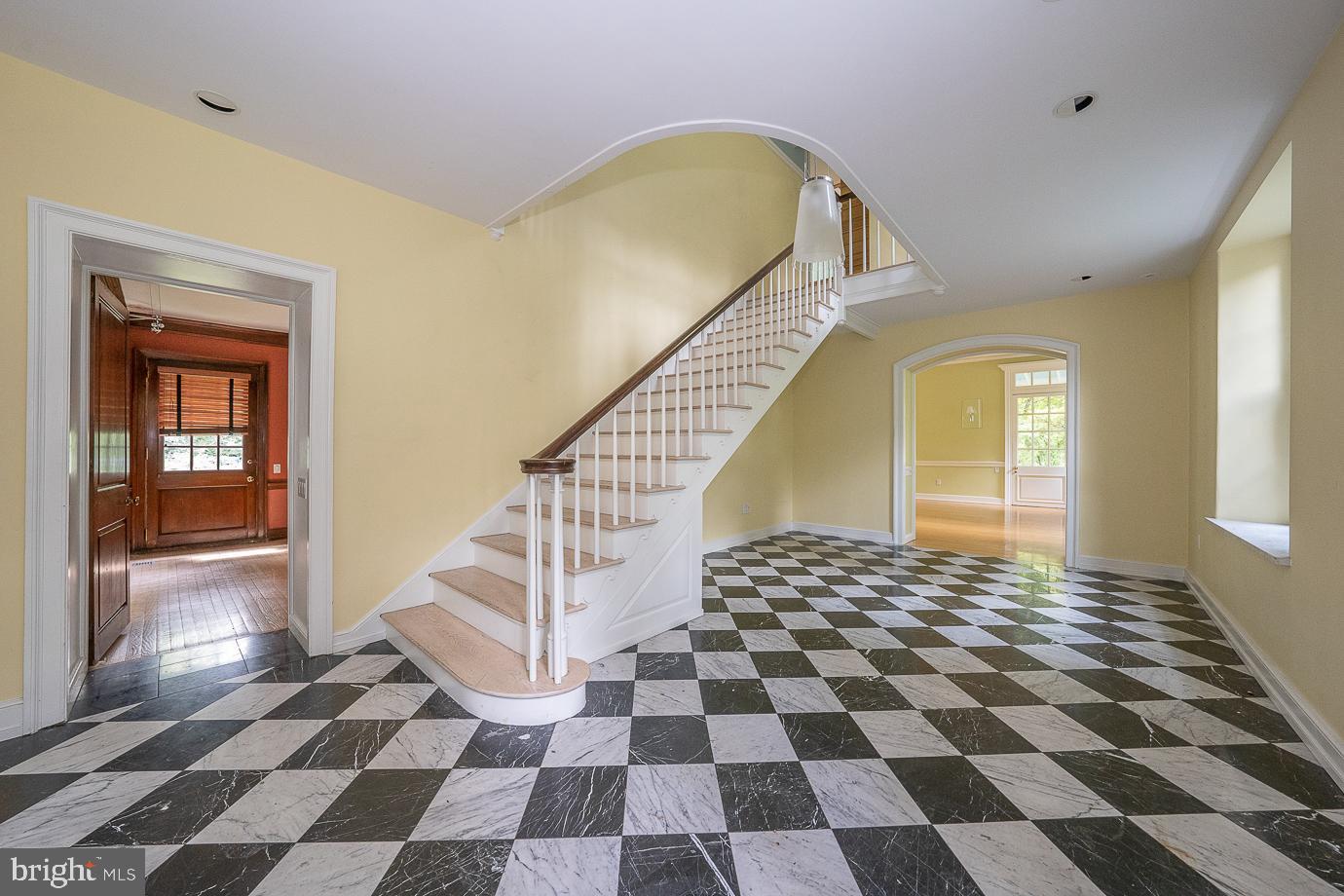 222 Church Rd