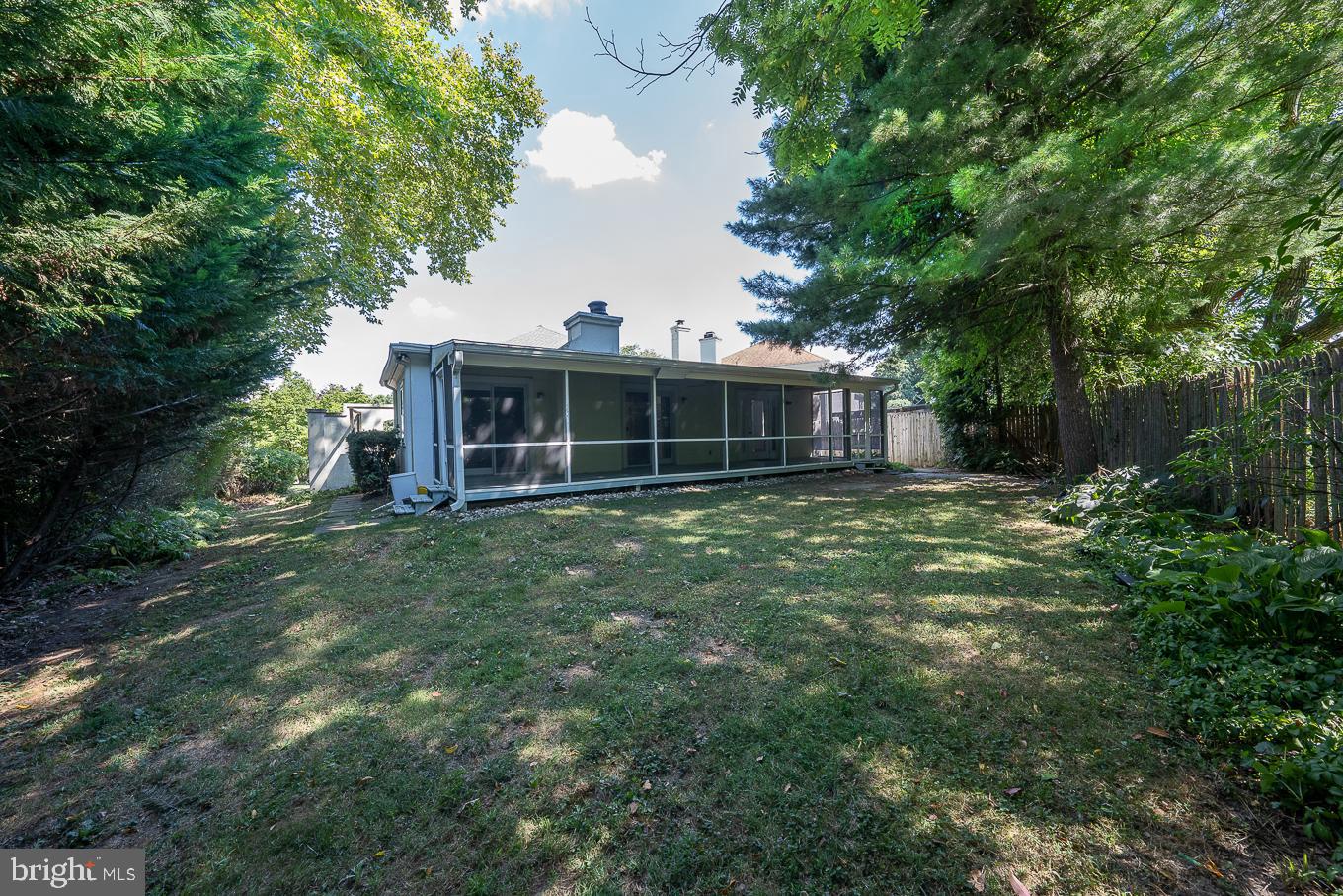 25 Hansen Ct