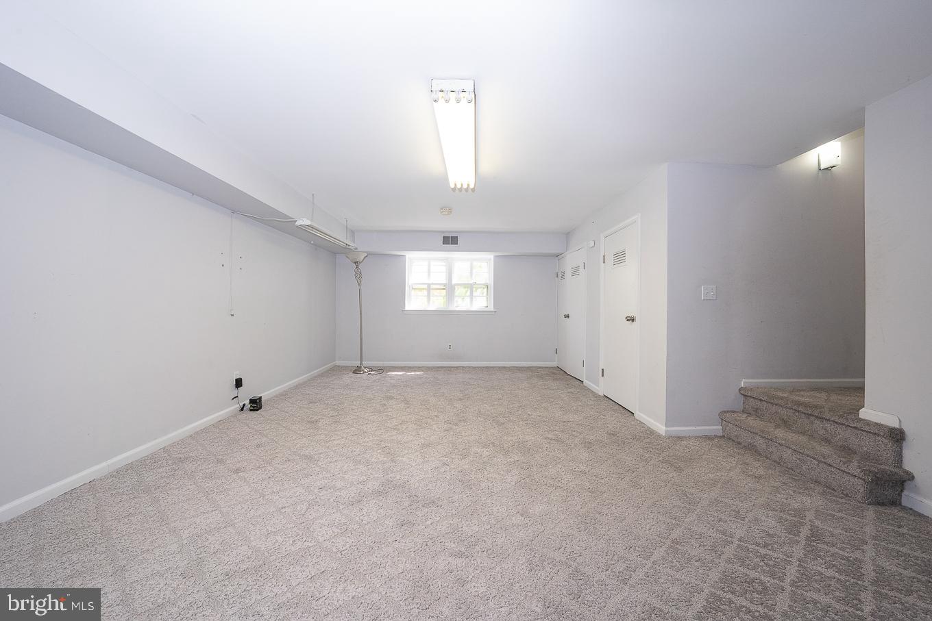 25 Hansen Ct
