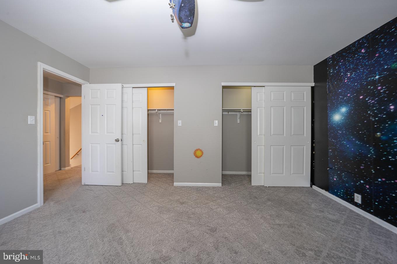 25 Hansen Ct