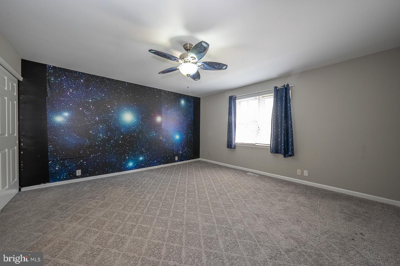 25 Hansen Ct