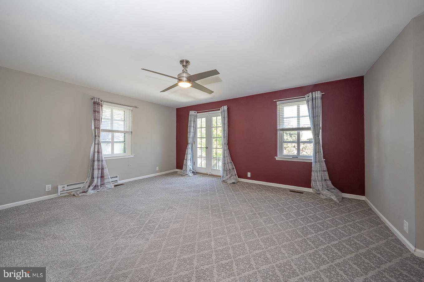 25 Hansen Ct