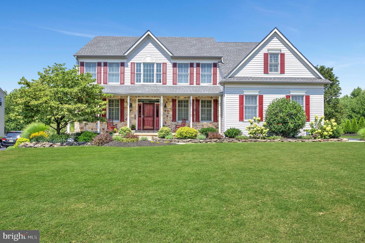 431 Turnberry Way