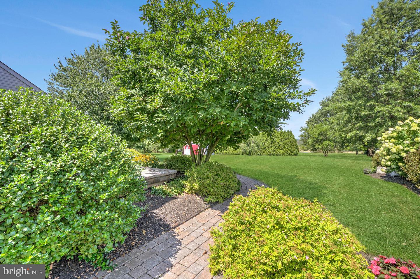 431 Turnberry Way