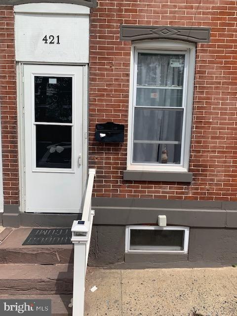421 Sandy St