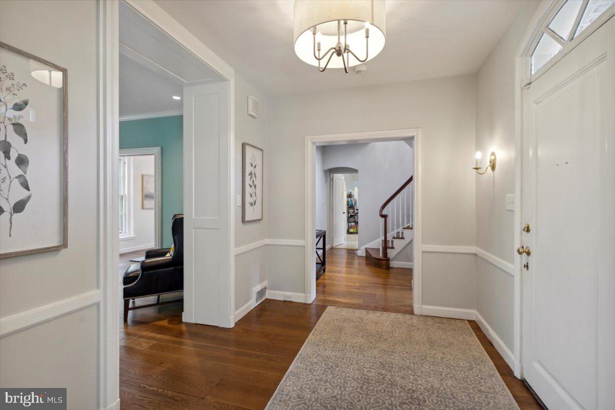 320 Rock Rd