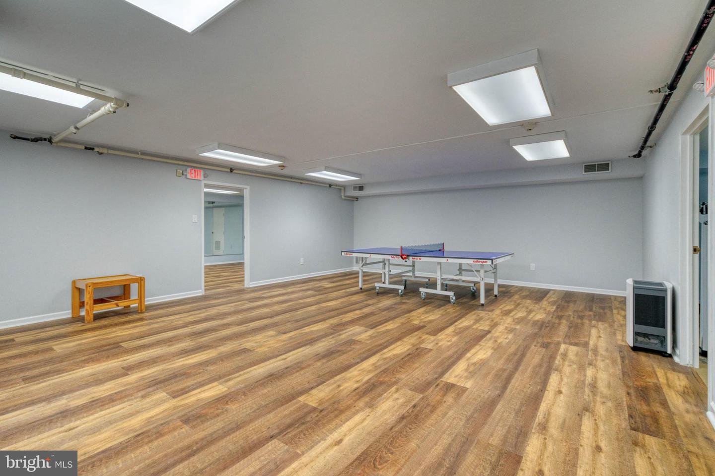 930 Montgomery Ave #110
