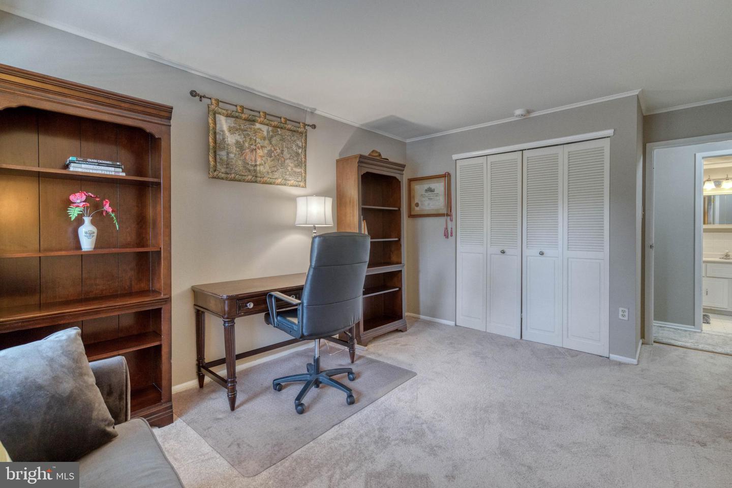 930 Montgomery Ave #110