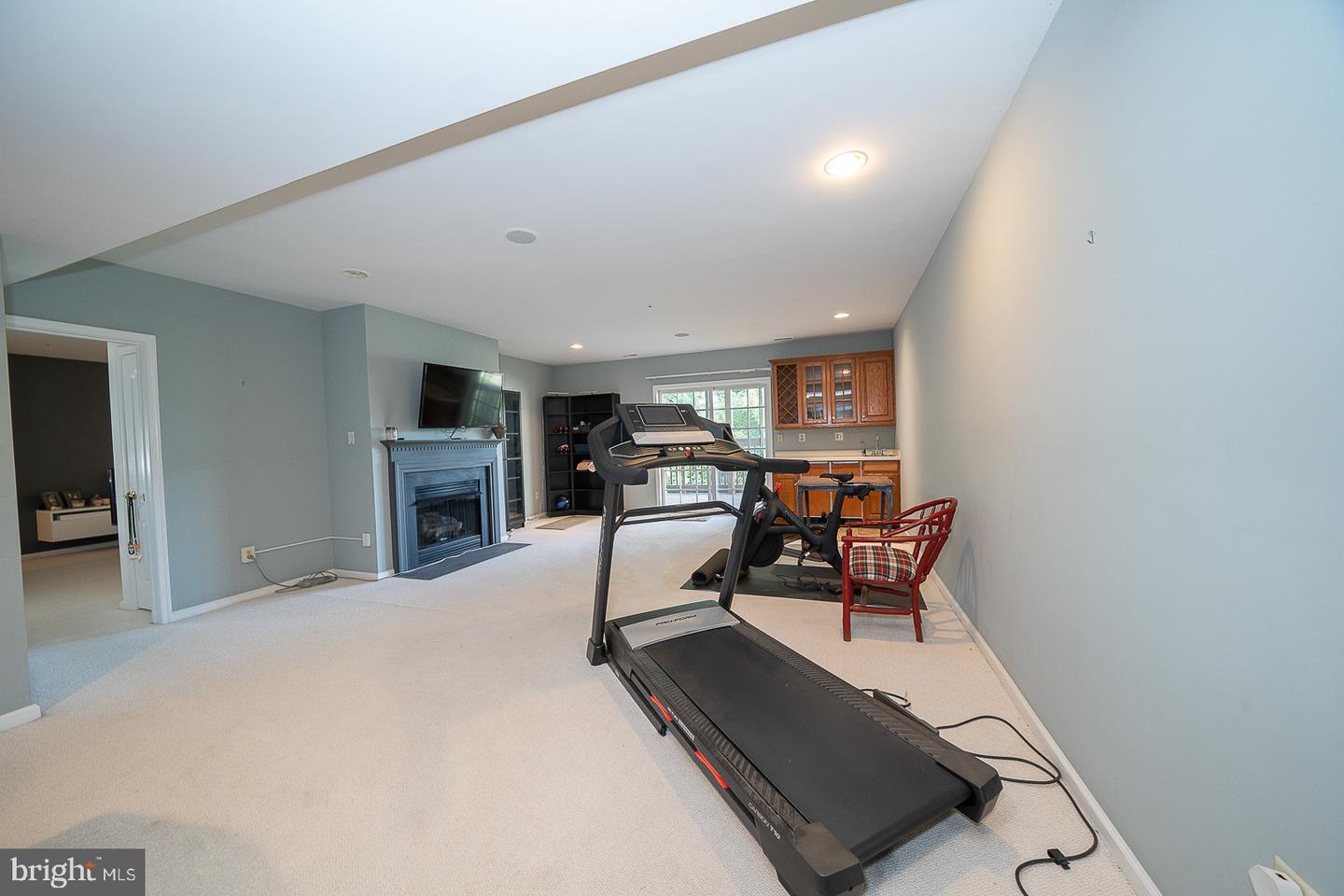 1022 Riverview Ln