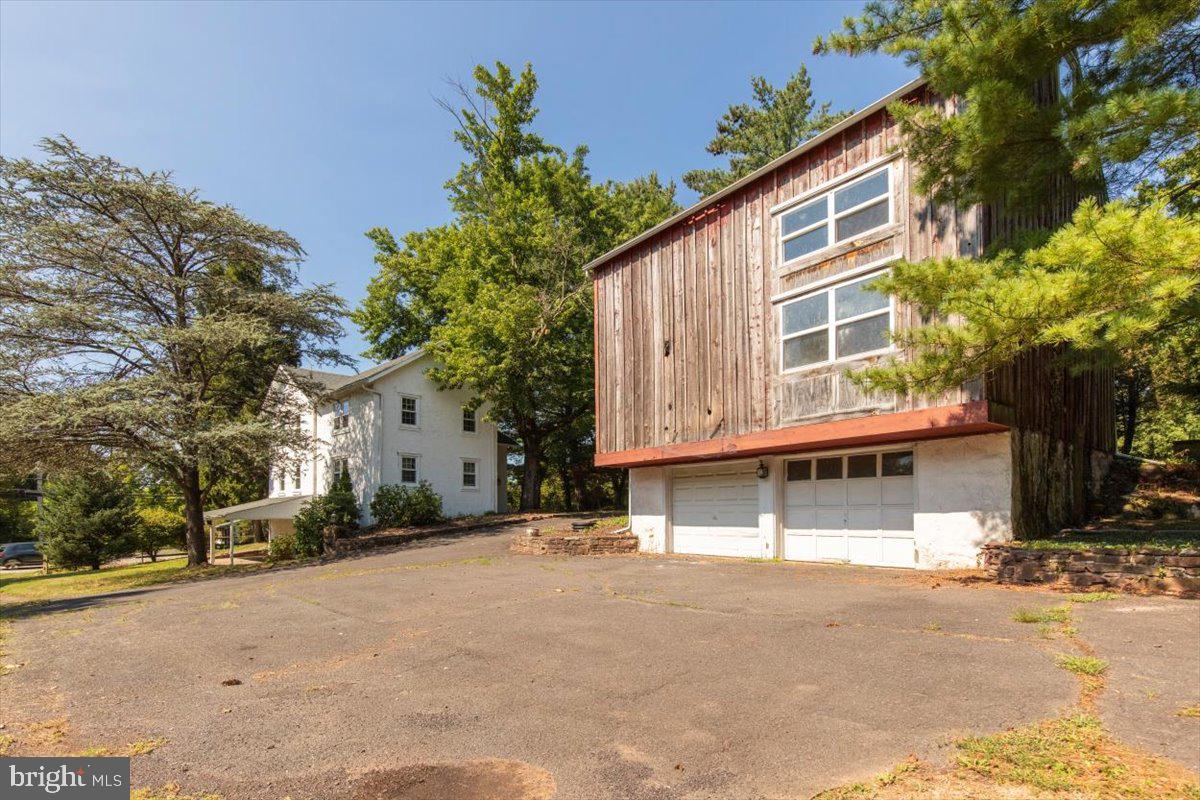 3539 Skippack Pike