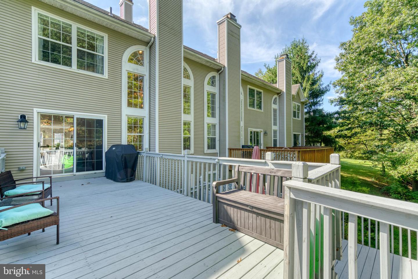 811 Martingale Rd