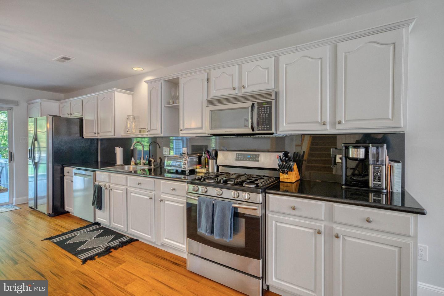 811 Martingale Rd
