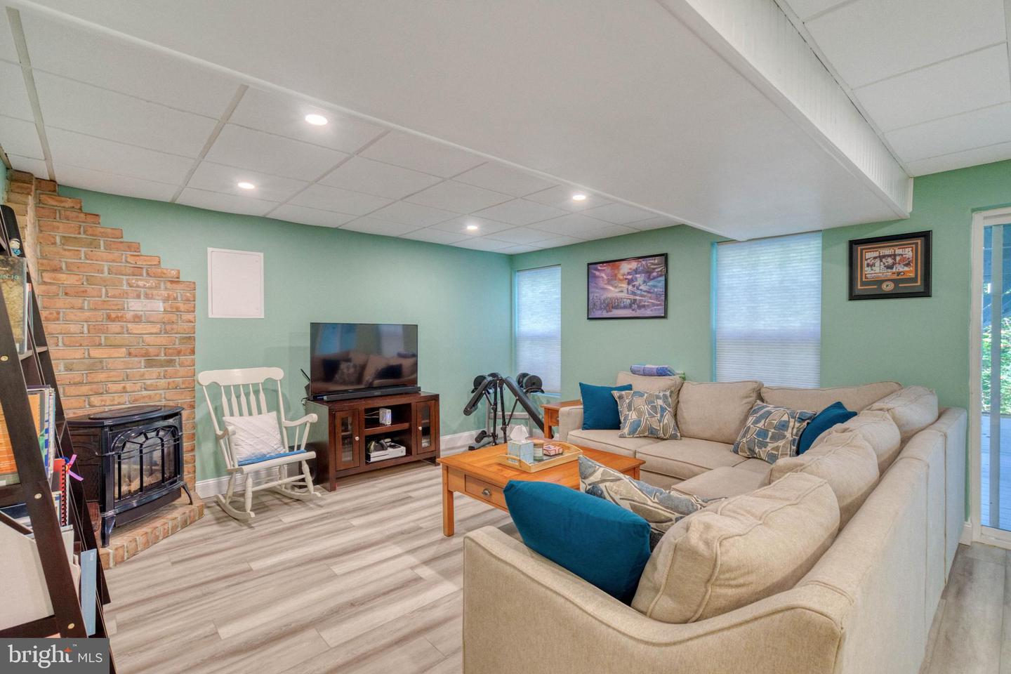 811 Martingale Rd