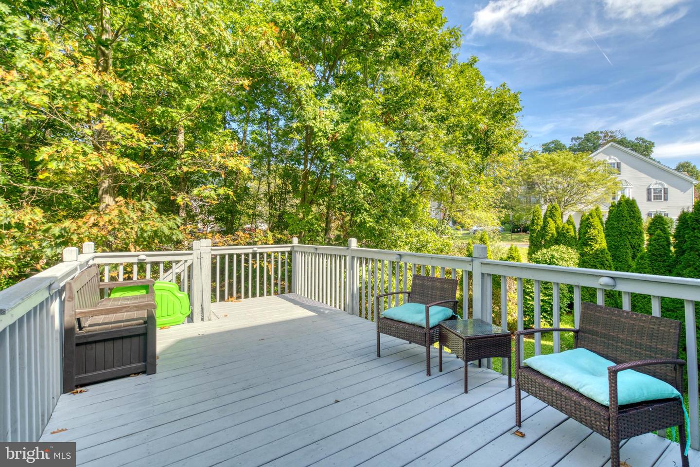 811 Martingale Rd
