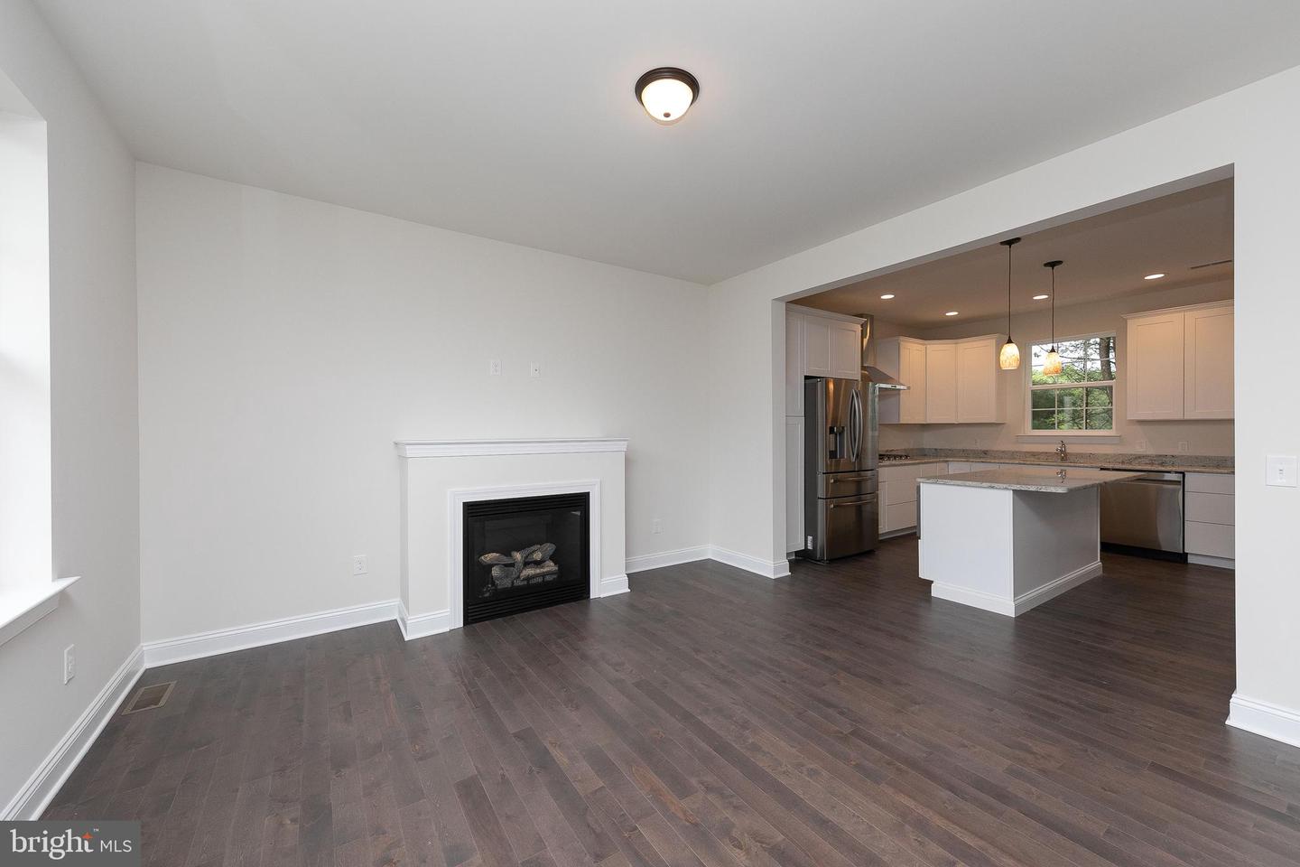 248 Hillcrest Ave