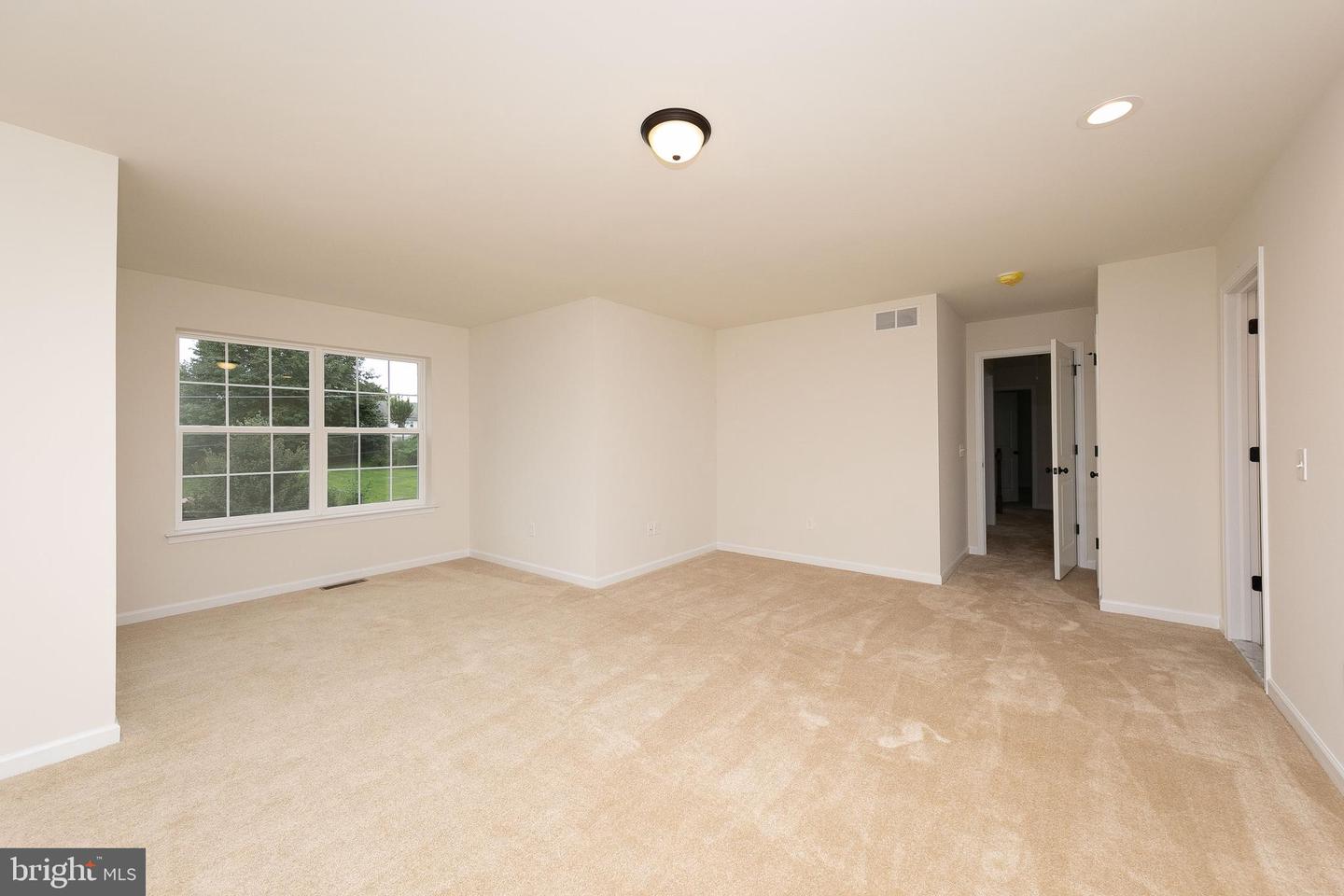 248 Hillcrest Ave