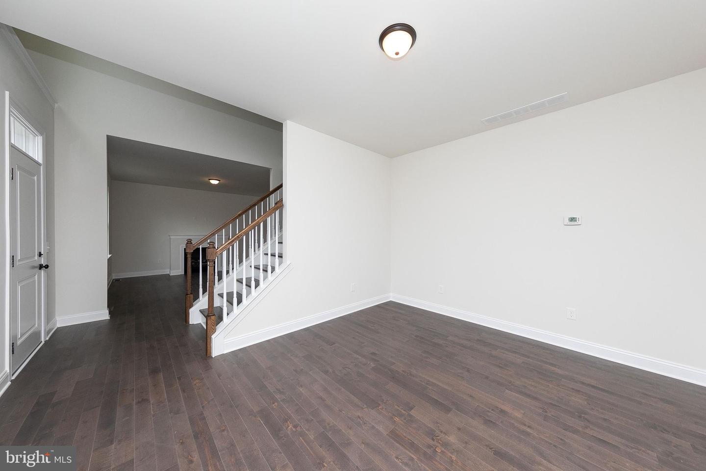 248 Hillcrest Ave