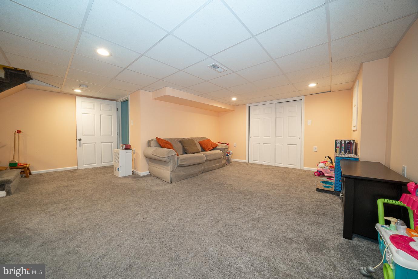 511 Waring Rd
