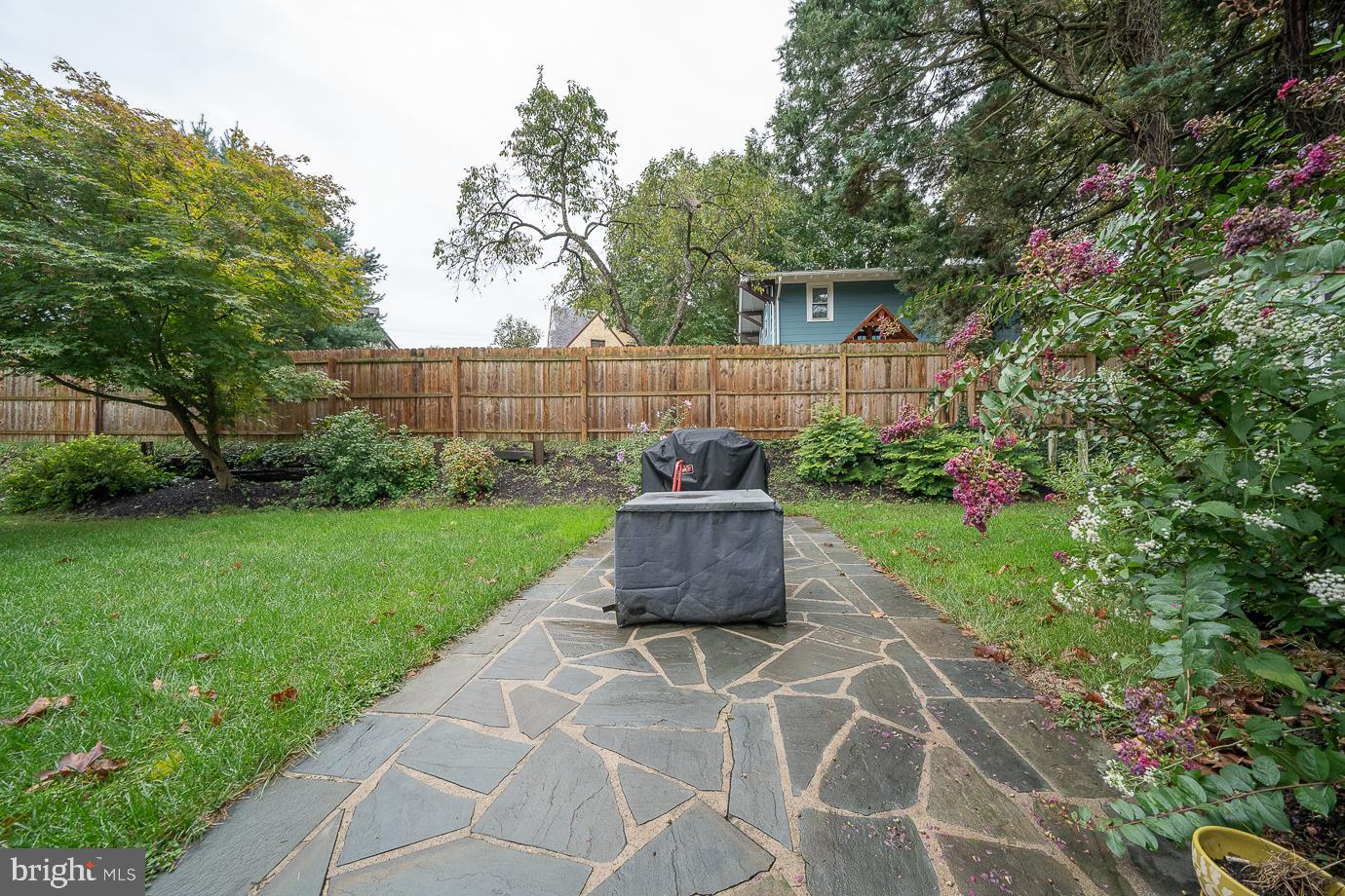 511 Waring Rd