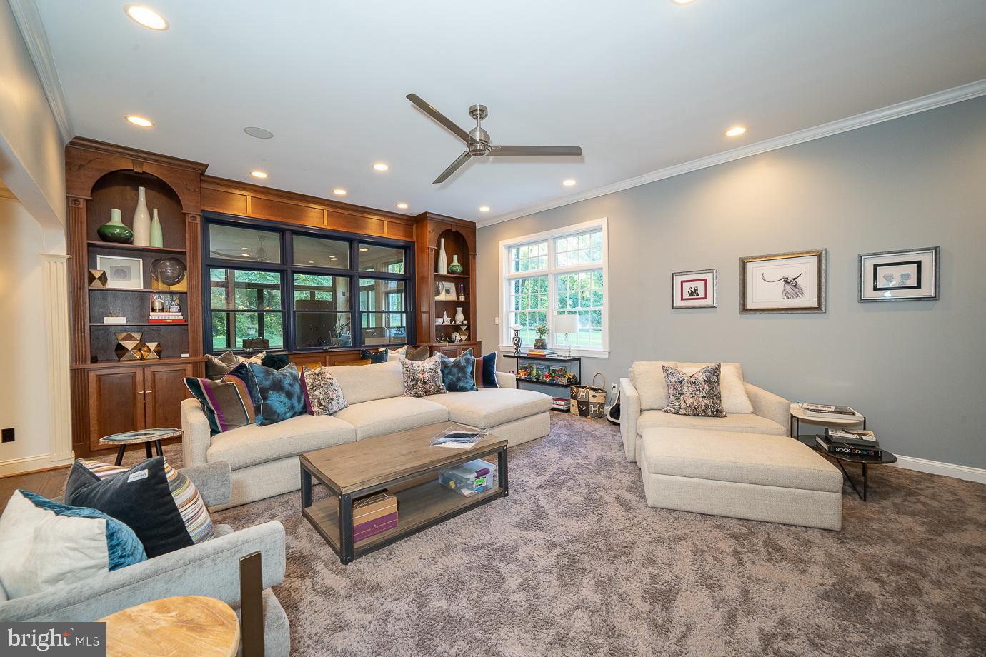 1431 Sandy Cir