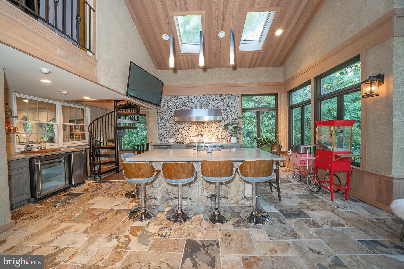 1431 Sandy Cir