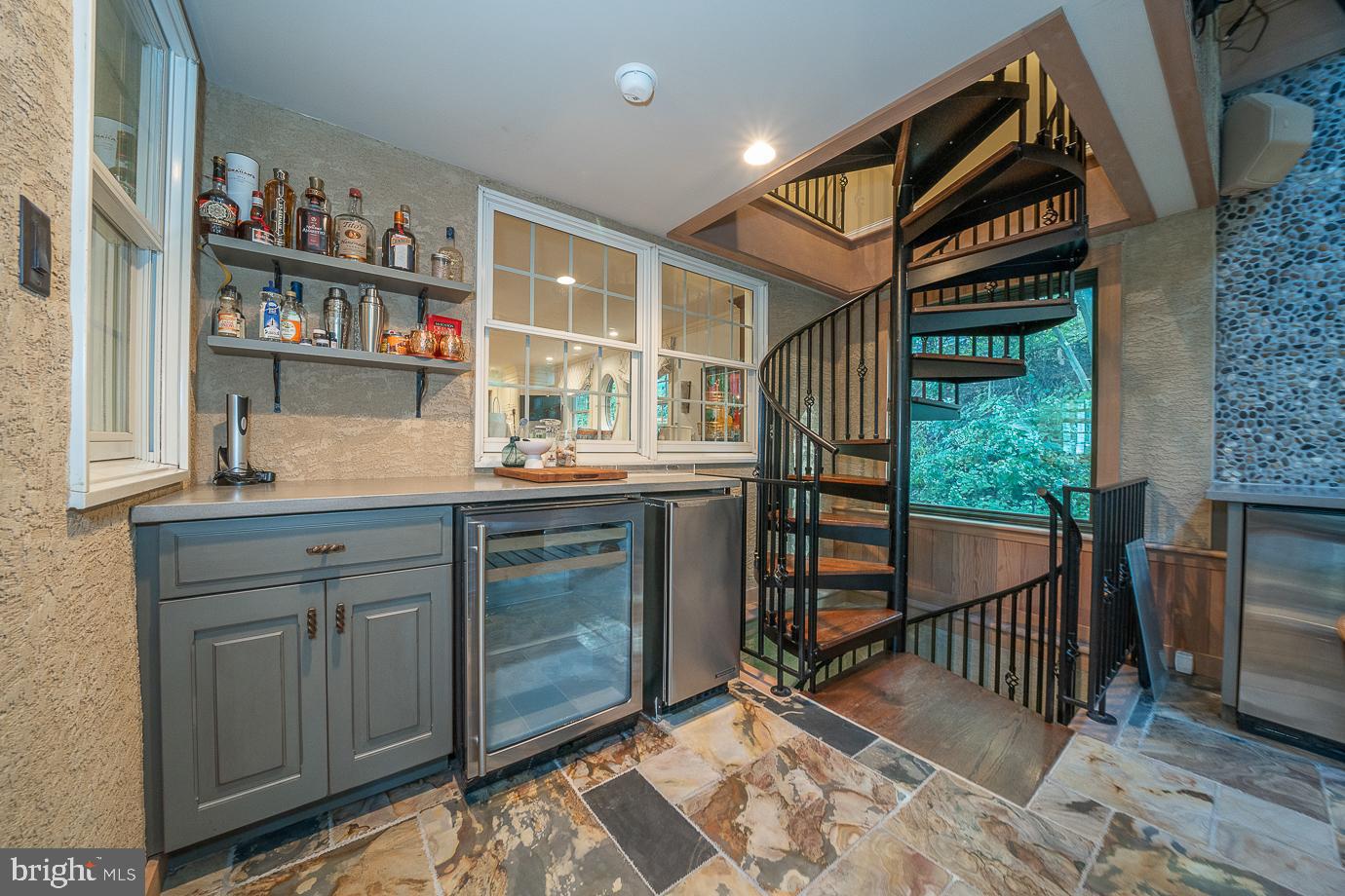 1431 Sandy Cir