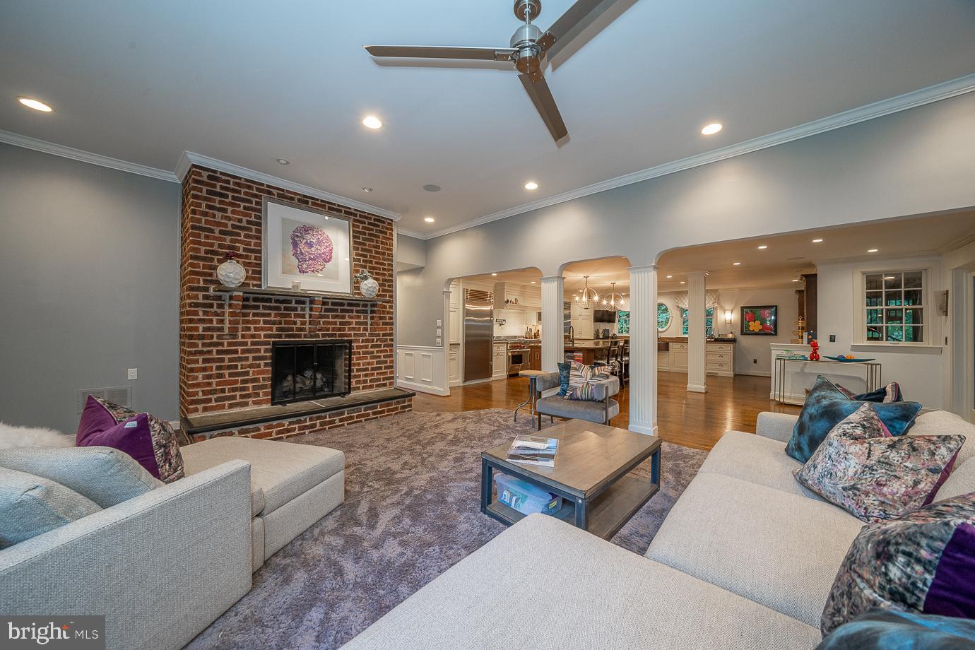 1431 Sandy Cir