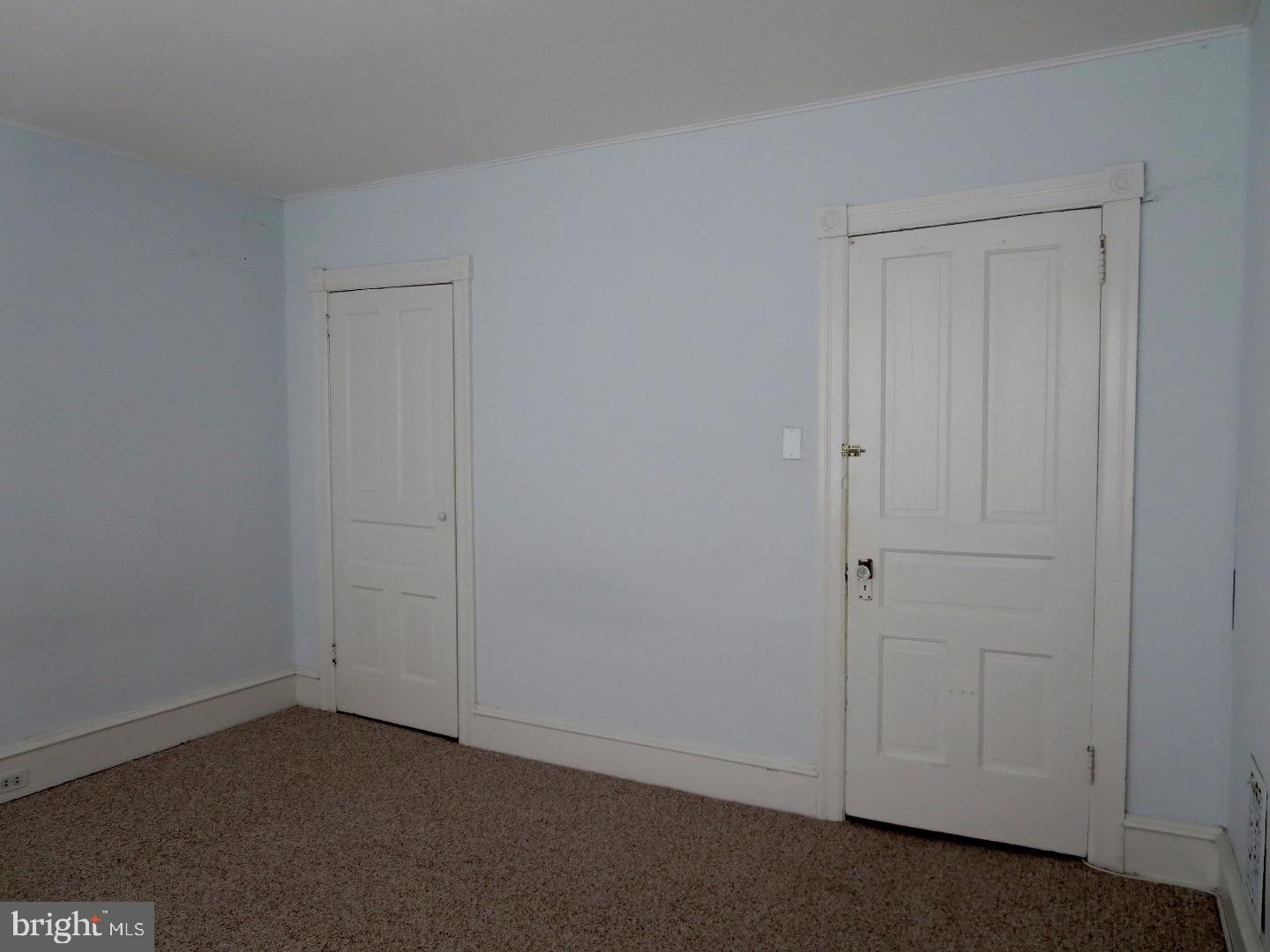 221 Ardmore Ave