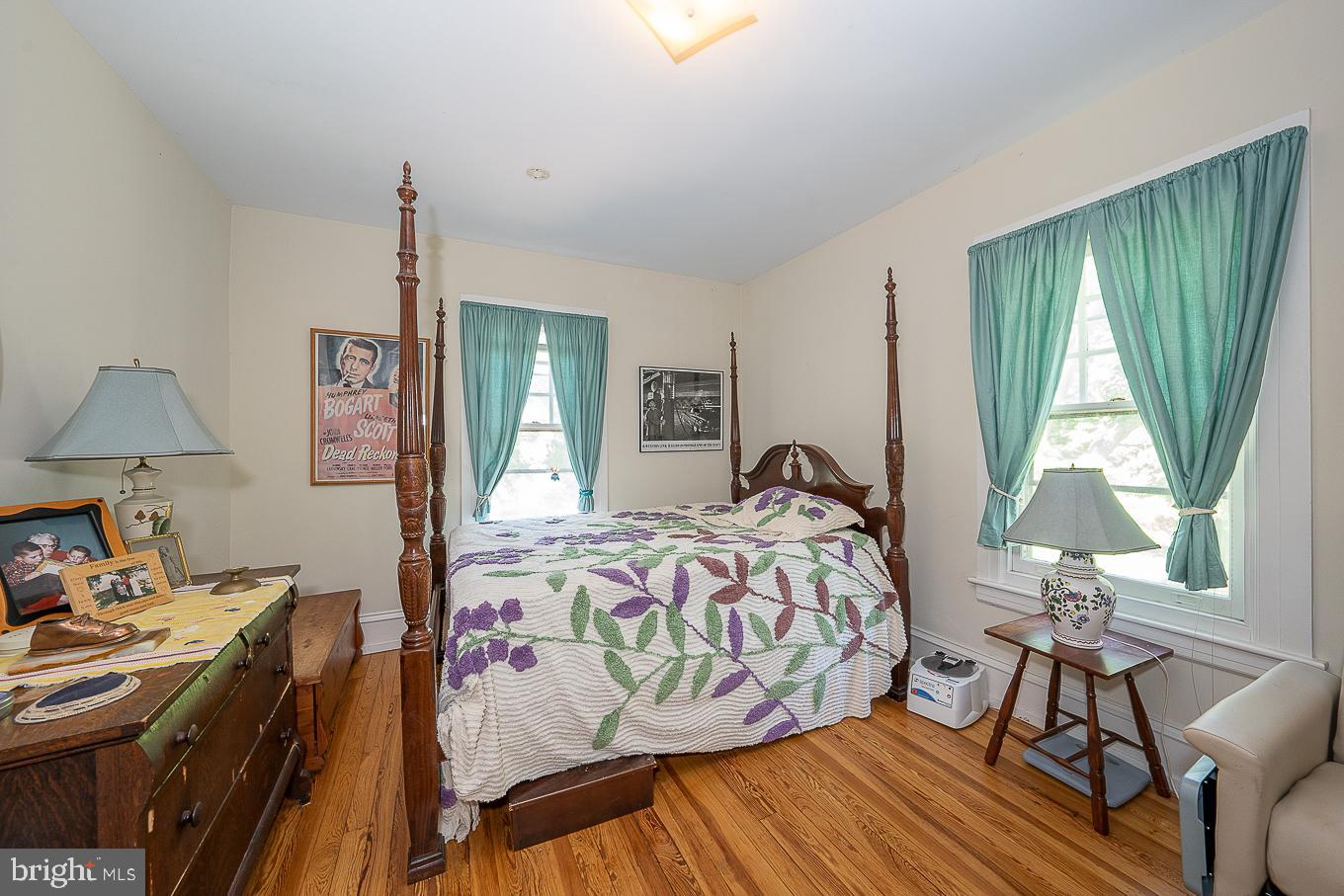 545 Elkins Ave