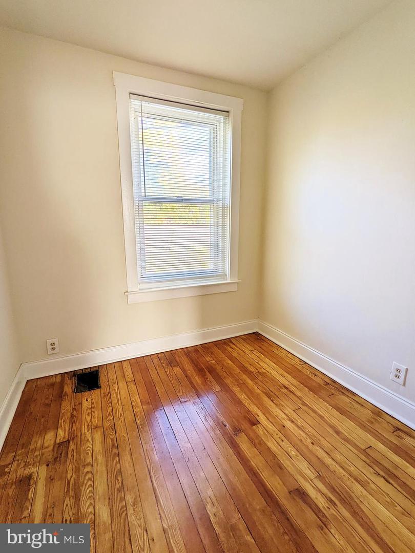1059 Markee Ter