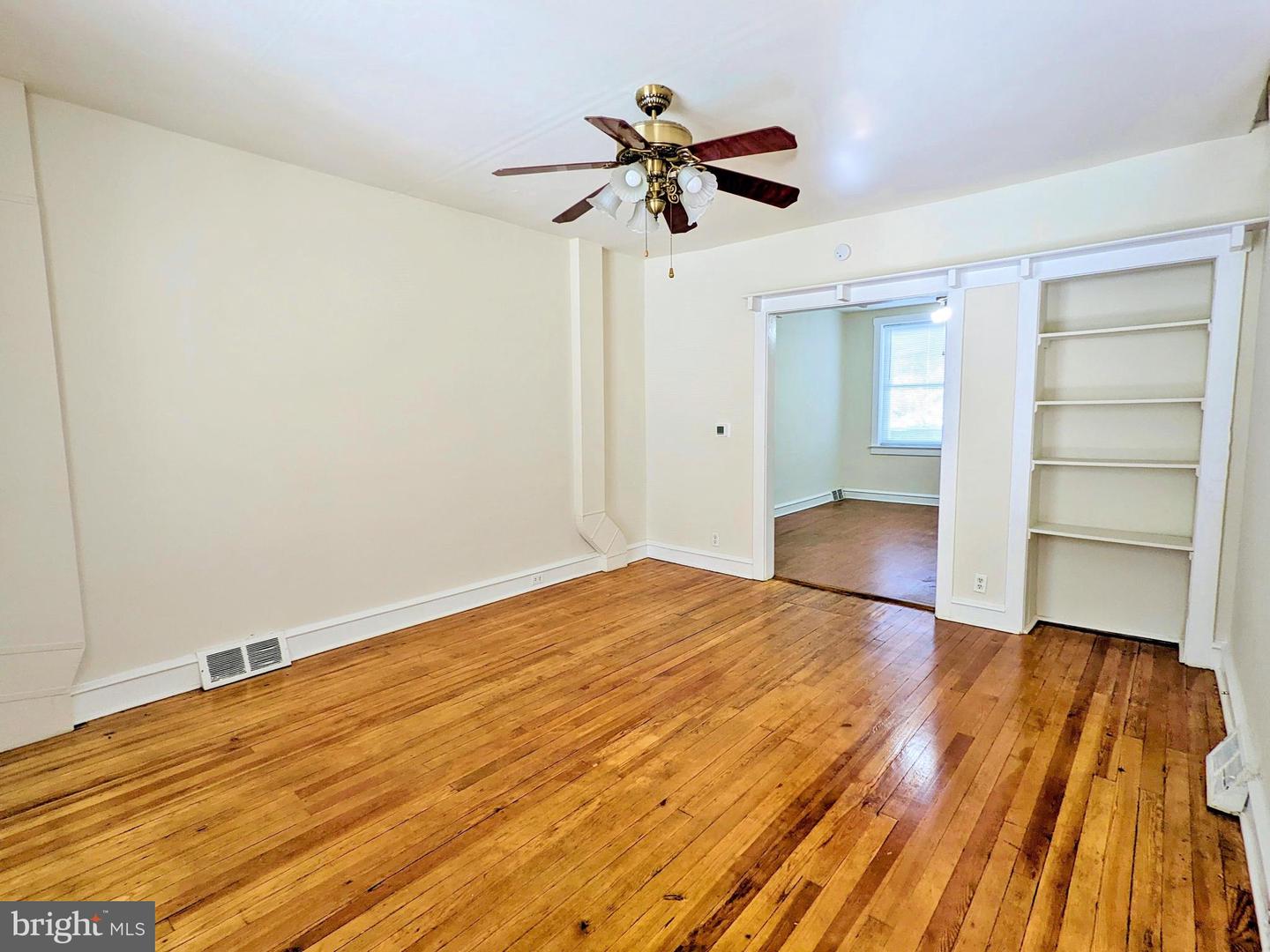 1059 Markee Ter