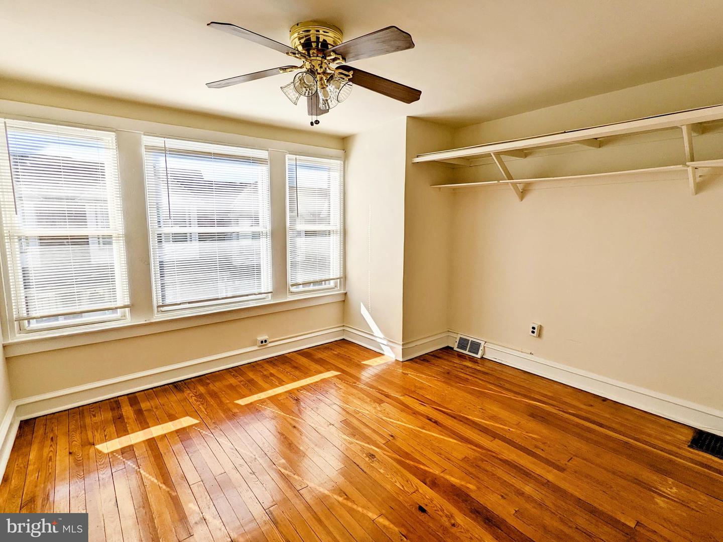 1059 Markee Ter