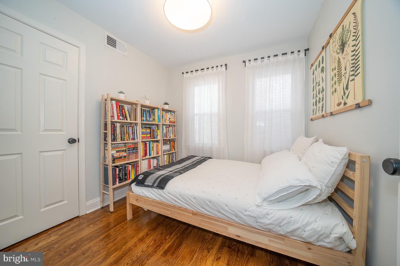 303 Woodbine Ave