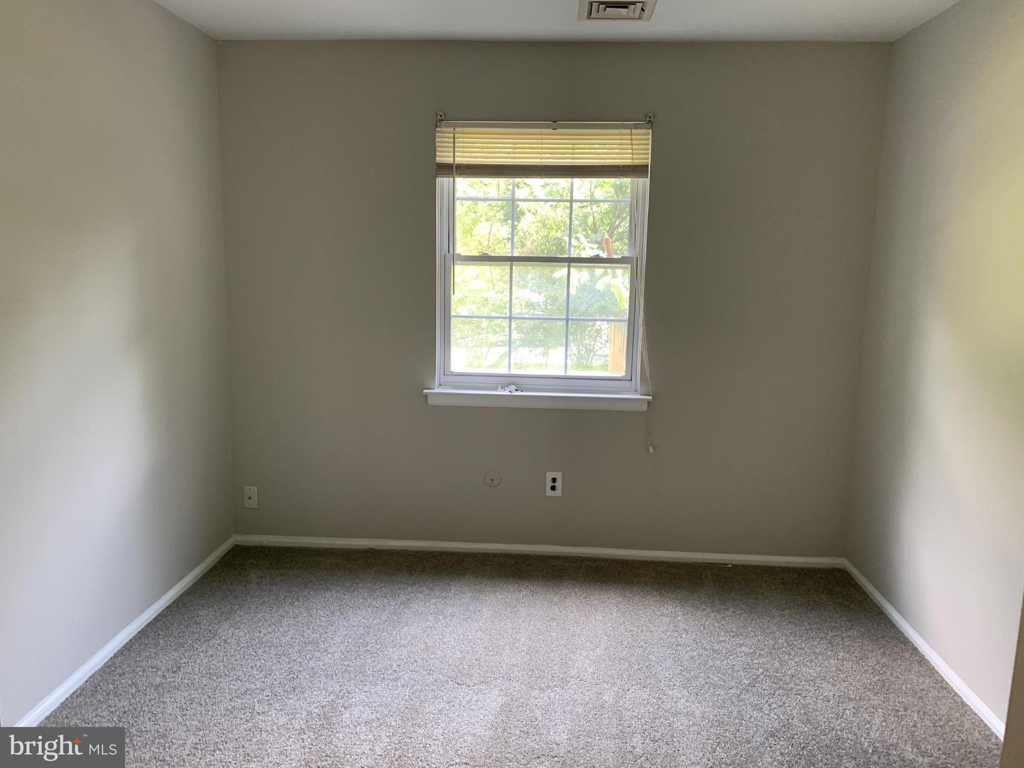 2166 Birch Dr #1st Floor