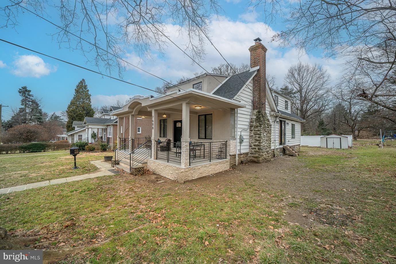 7608 Woodlawn Ave