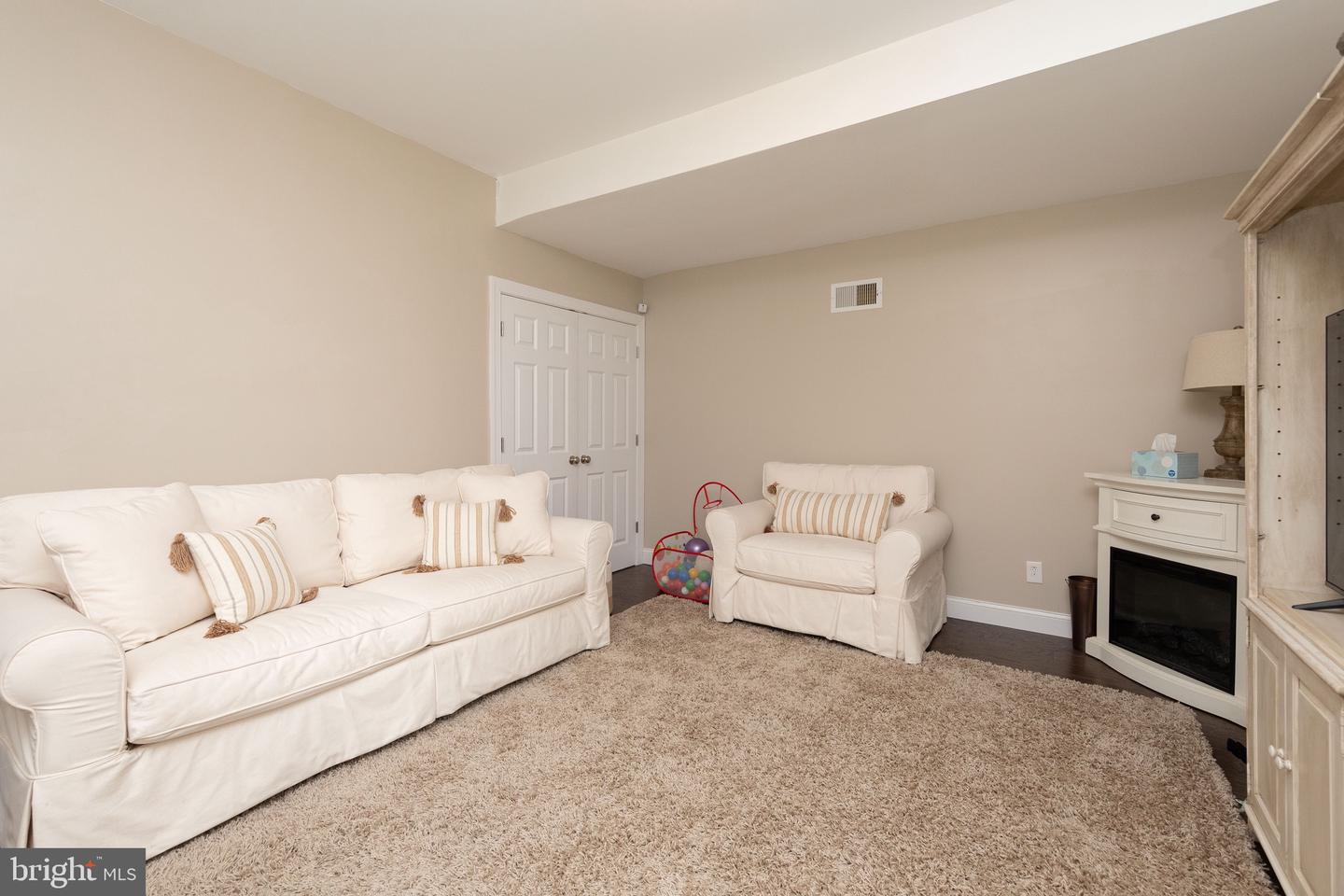 624 Fulton St