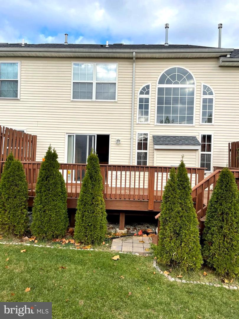 839 Rosehill Dr